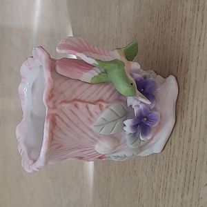 Vintage porcelain pink colored hummingbird vase